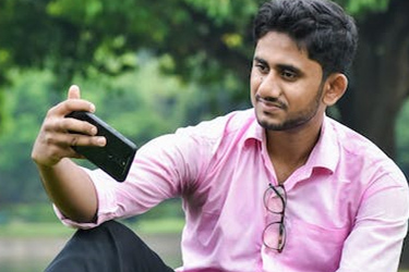 抖音特效师怎么赚钱?抖音特效师怎么认证?.jpg 抖音特效师怎么赚钱?抖音特效师怎么认证?.jpg