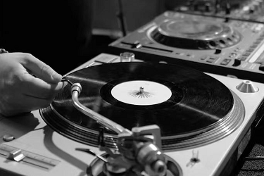 小红书赚钱容易还是抖音?有什么区别? 小红书赚钱容易还是抖音?有什么区别?