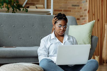 亲戚要借淘宝账号怎么拒绝？别人用号能干嘛？