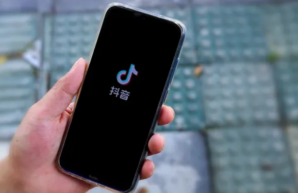 抖音点亮粉丝灯牌是否需要每天交钱？话术分享！