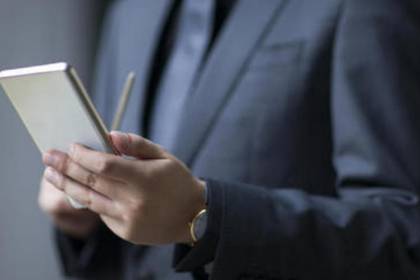 <a href=http://www.taofake.com/article/jiqiao/ target='_blank'>淘宝开店</a>怎么选款？在哪里上架宝贝？