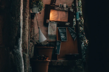 <a href=http://www.taofake.com/article/jiqiao/ target='_blank'>淘宝开店</a>发货地有要求吗?不一致有影响吗? <a href=http://www.taofake.com/article/jiqiao/ target='_blank'>淘宝开店</a>发货地有要求吗?不一致有影响吗?