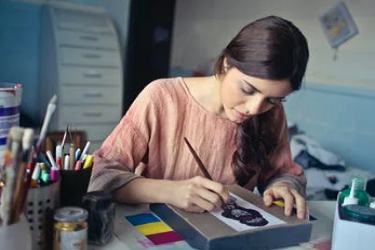 拼多多每日摇红包多少钱可以提现？有哪些活动？