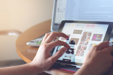 淘宝直播化妆品是假的吗?直播间化妆品为什么便宜?