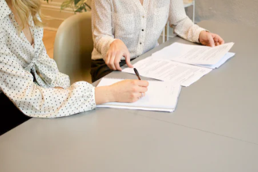 淘宝直播店铺引流运营技巧是什么？如何引流？