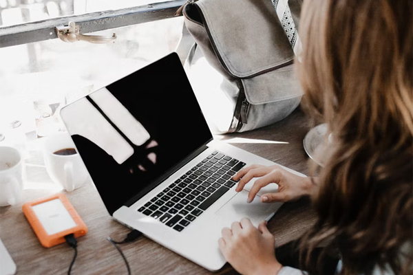 微信直播怎么卖自己的产品?微信直播平台哪个好用?